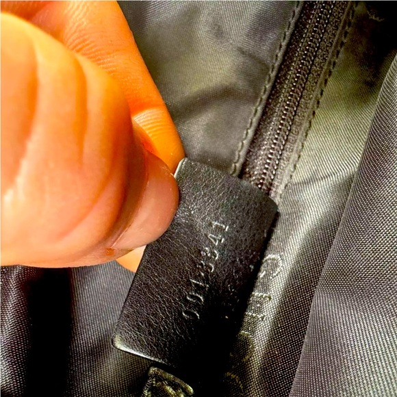 RARE Gucci Attache Shoulder Bag Tom Ford era. Style recently released again. - Picture 6 of 13